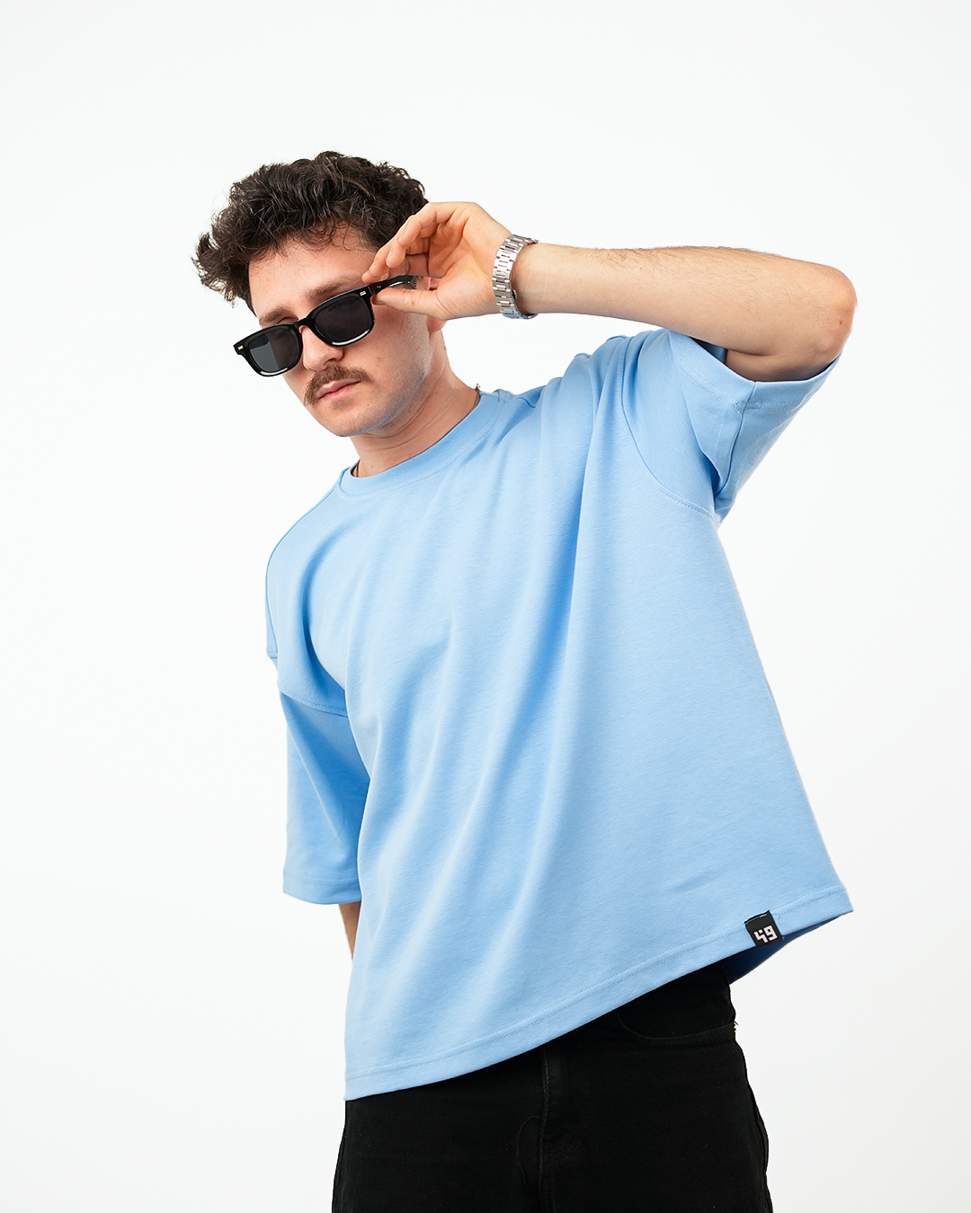 Wabar Boxy Fit T-Shirt – Sky Veil